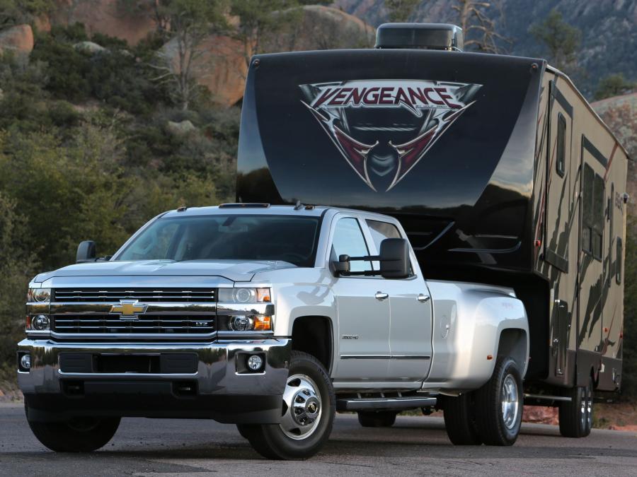  Chevrolet Silverado 3500 HD LTZ Crew Cab 2014 года  (фото 14 из 17)